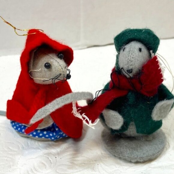 VTG Set of 2 Handmade Felt Christmas Holiday Mice Hanging Table 3.5"-4" High - Picture 1 of 15